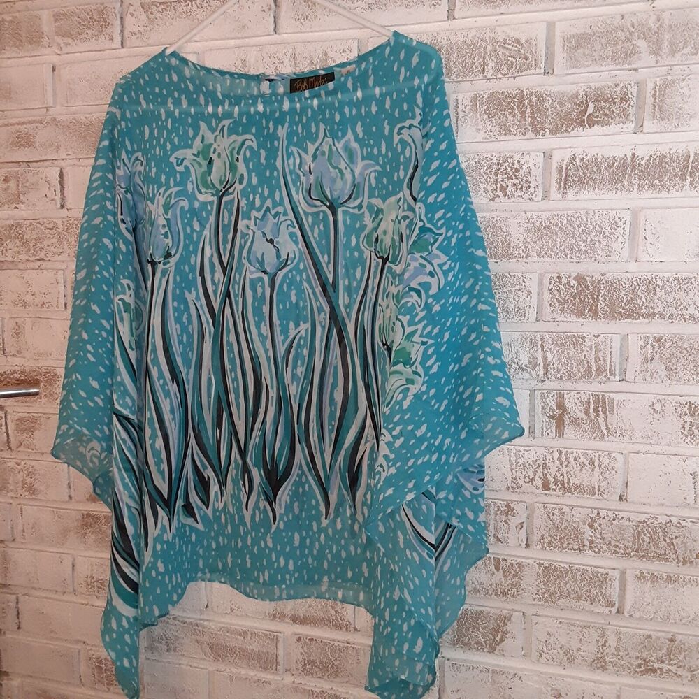 Vintage Bob Mackey Cover Up sz 1x Wearable Art